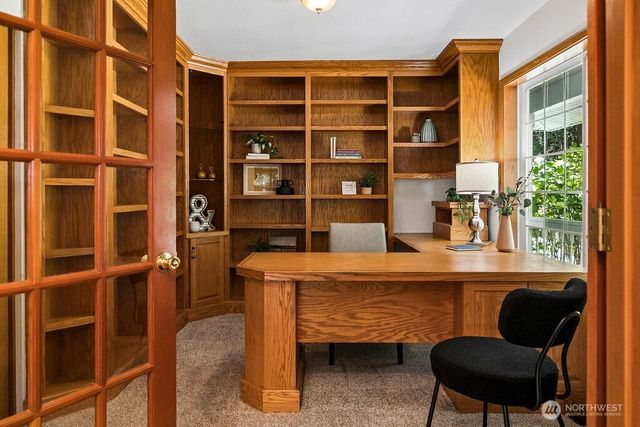 195 NE Lazy Fox Lane, Poulsbo, WA 98370