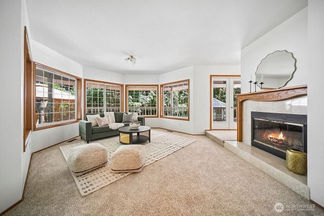 195 NE Lazy Fox Lane, Poulsbo, WA 98370