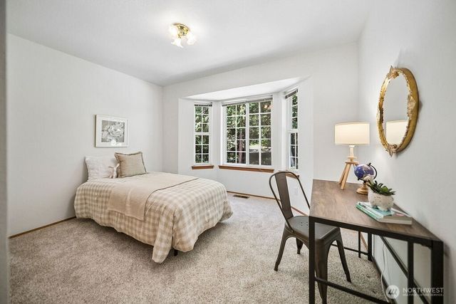 195 NE Lazy Fox Lane, Poulsbo, WA 98370