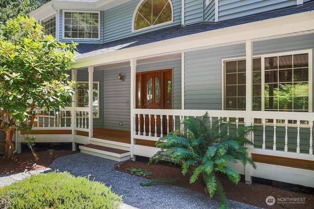 195 NE Lazy Fox Lane, Poulsbo, WA 98370