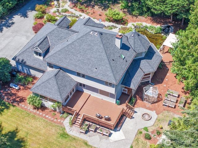 195 NE Lazy Fox Lane, Poulsbo, WA 98370