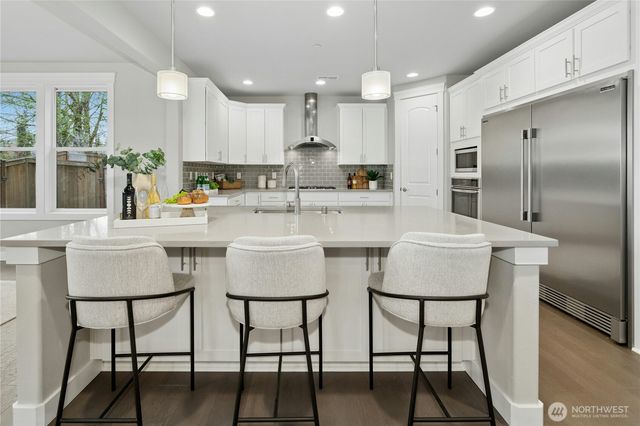8435 NE 146th Street, Kenmore, WA 98028