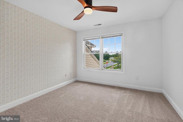 8702 TIMBER OAK LN, Laurel, MD 20723