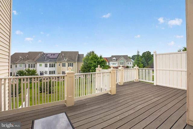 8702 TIMBER OAK LN, Laurel, MD 20723