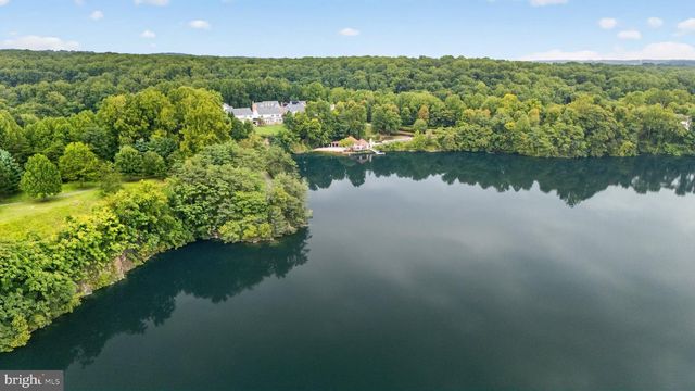 8702 TIMBER OAK LN, Laurel, MD 20723