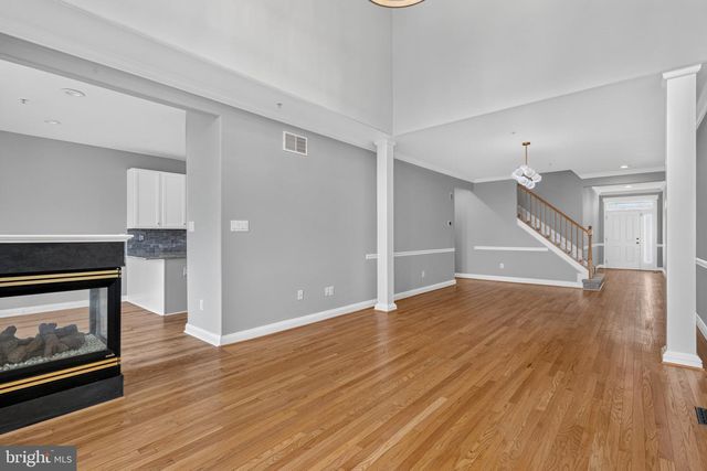 8702 TIMBER OAK LN, Laurel, MD 20723