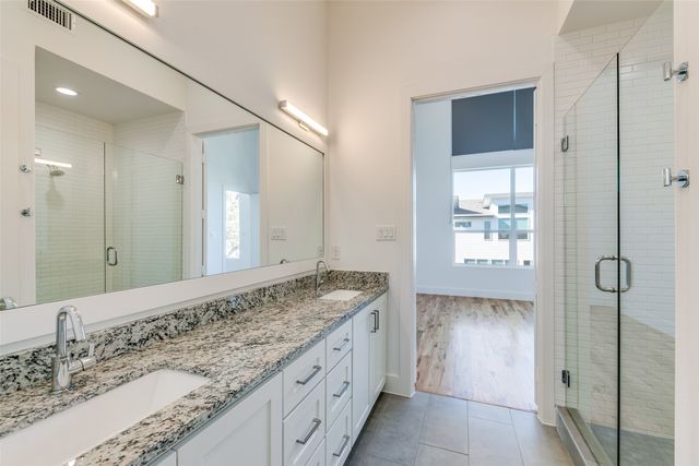 5923 Lindell Avenue 102, Dallas, TX 75206