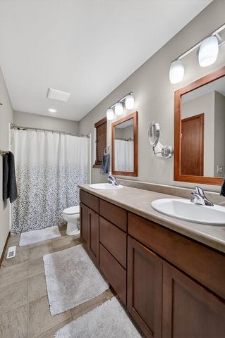 8918 Silkwood Trail, Verona, WI 53593