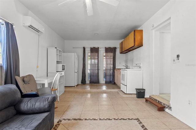 608 WILLIAM AVENUE, Winter Haven, FL 33880