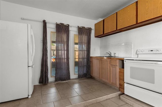 608 WILLIAM AVENUE, Winter Haven, FL 33880