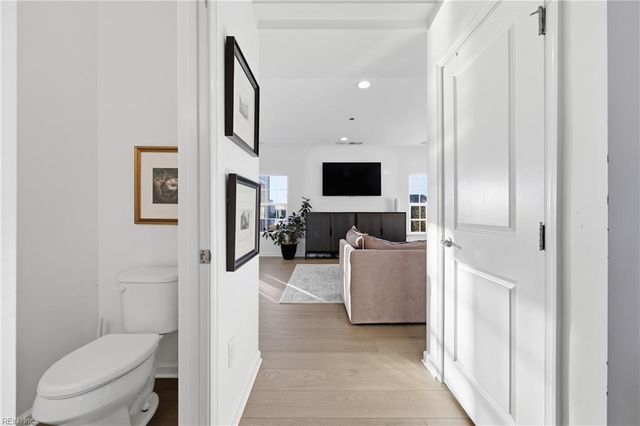 118 Green Lake RD, Moyock, NC 27958