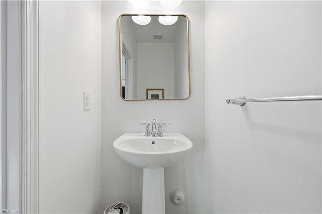 118 Green Lake RD, Moyock, NC 27958