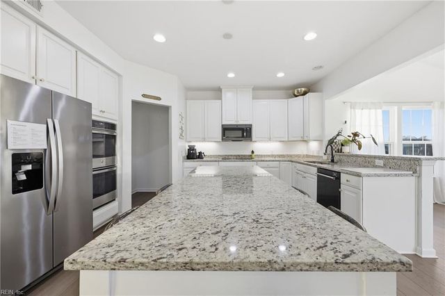 118 Green Lake RD, Moyock, NC 27958