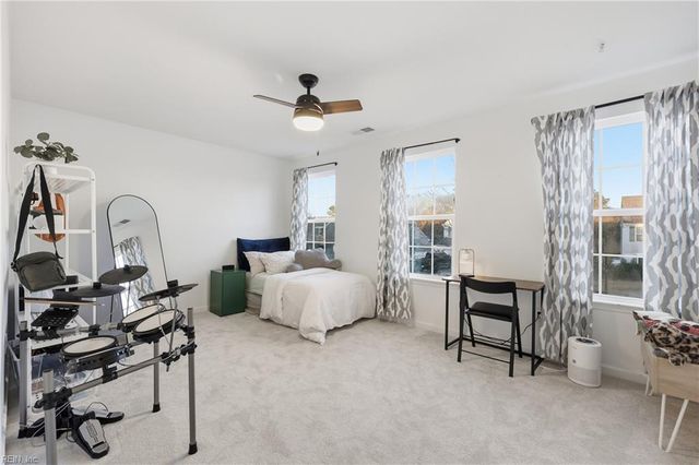 118 Green Lake RD, Moyock, NC 27958