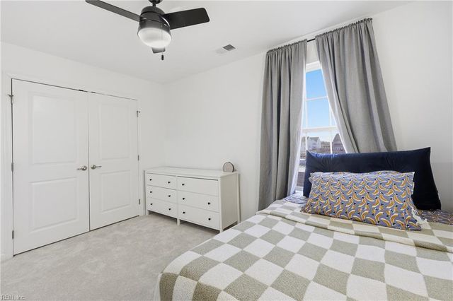 118 Green Lake RD, Moyock, NC 27958