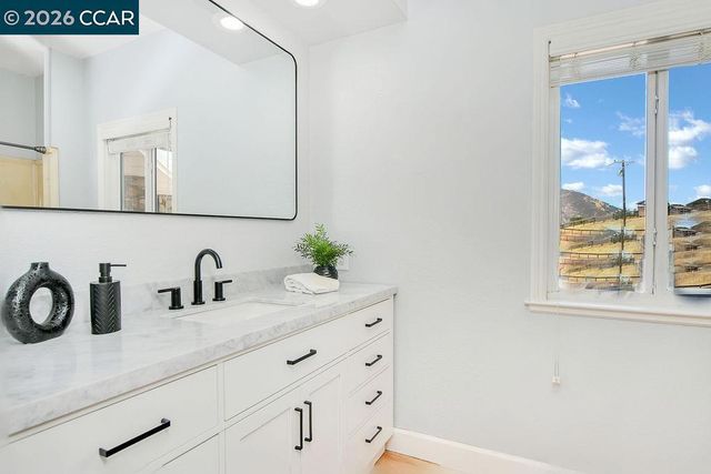 4161 Leon Dr., Clayton, CA 94517