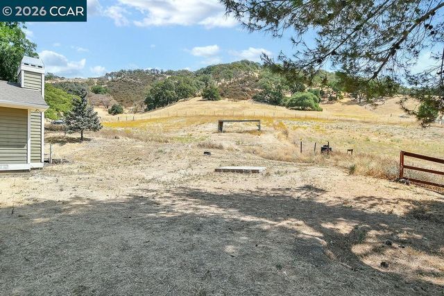 4161 Leon Dr., Clayton, CA 94517