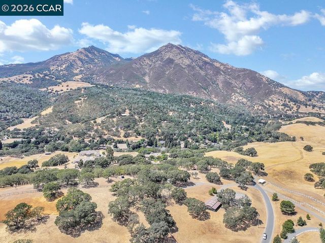 4161 Leon Dr., Clayton, CA 94517
