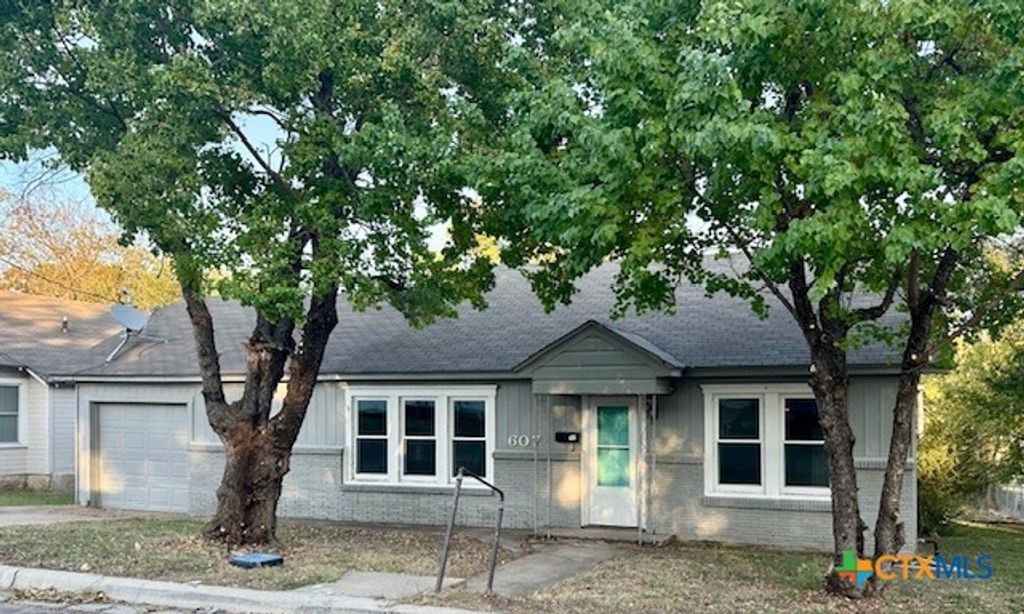 607 Park Street, Gatesville, TX 76528