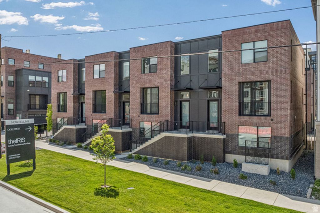 204 443 W 400 #204, Salt Lake City, UT 84103 — exterior