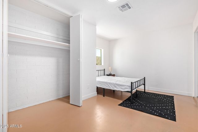 6201 W INDIANOLA Avenue, Phoenix, AZ 85033