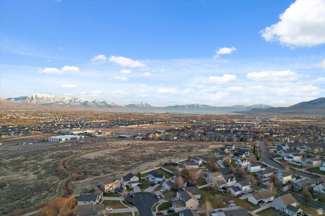 167 W APPLE AVE, Saratoga Springs, UT 84045