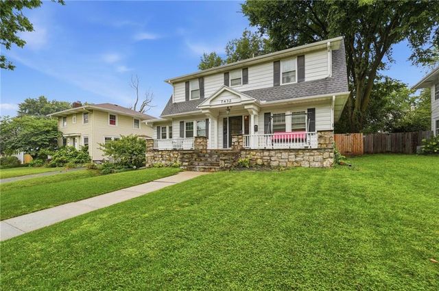 7432 Jarboe Street, Kansas City, MO 64114