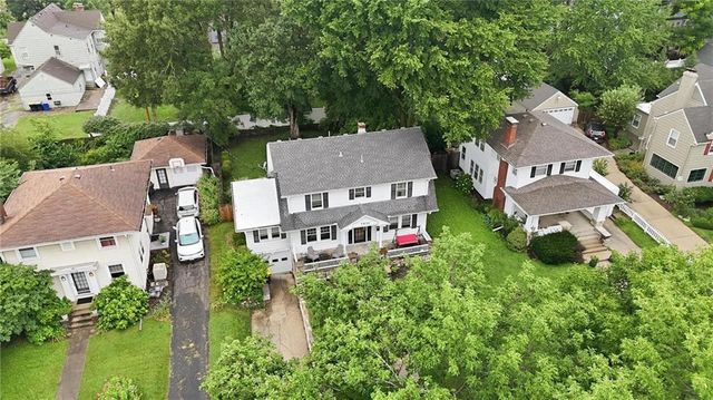 7432 Jarboe Street, Kansas City, MO 64114
