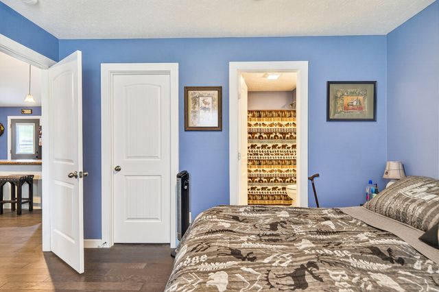 2040 Walker Cove Rd, Sparta, TN 38583