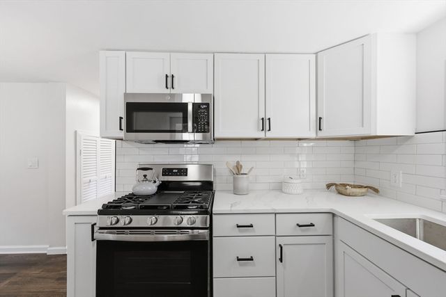 505 Prospect St, Chicopee, MA 01020