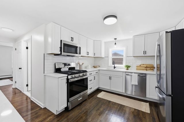 505 Prospect St, Chicopee, MA 01020