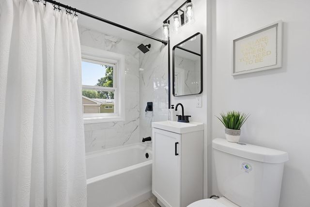 505 Prospect St, Chicopee, MA 01020