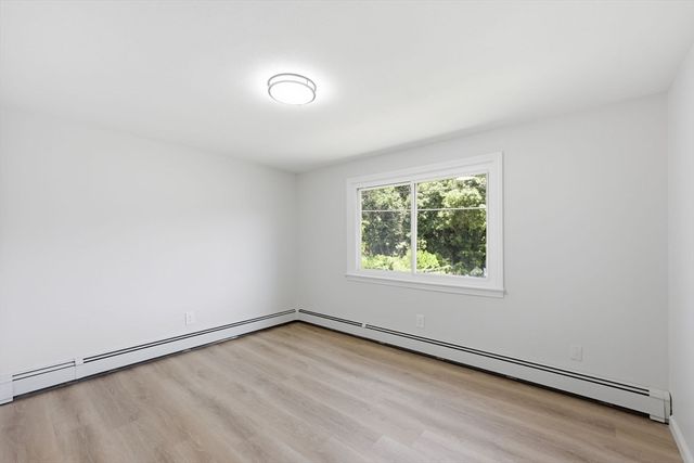 505 Prospect St, Chicopee, MA 01020