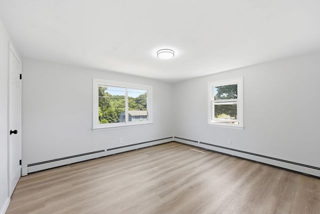 505 Prospect St, Chicopee, MA 01020
