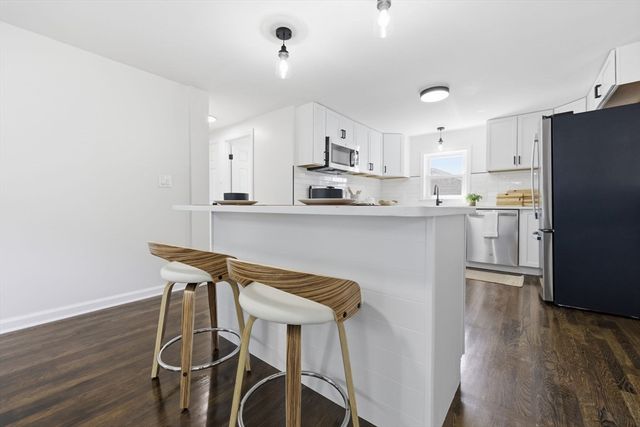 505 Prospect St, Chicopee, MA 01020