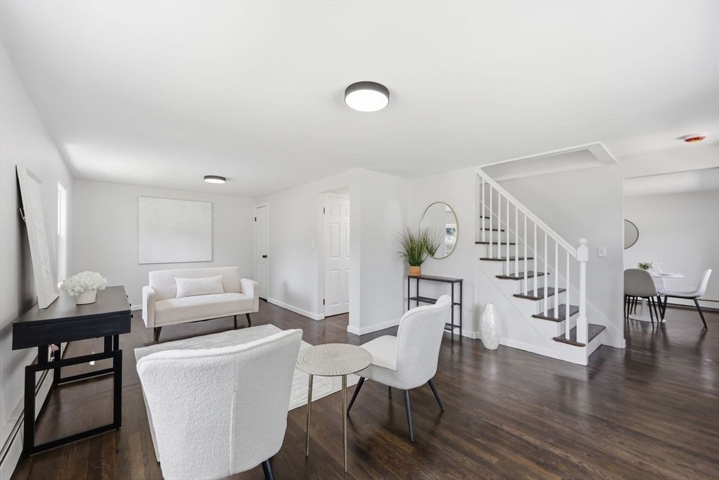 505 Prospect St, Chicopee, MA 01020