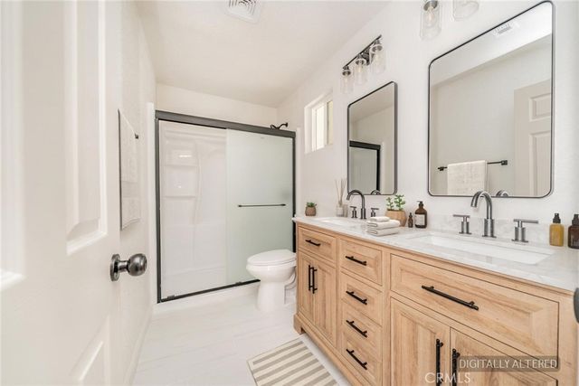 14387 Jicarilla Road, Apple Valley, CA 92307