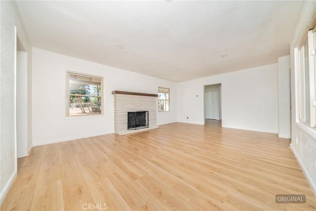 14387 Jicarilla Road, Apple Valley, CA 92307