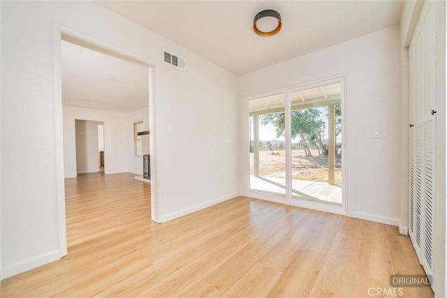14387 Jicarilla Road, Apple Valley, CA 92307