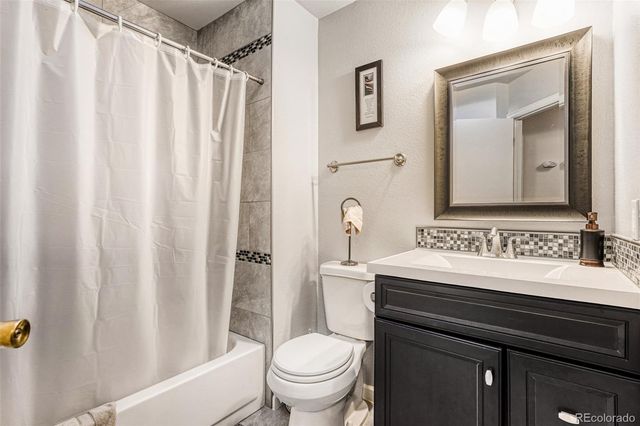 19356 E 40th Place, Denver, CO 80249