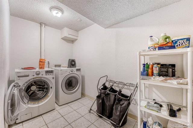 19356 E 40th Place, Denver, CO 80249