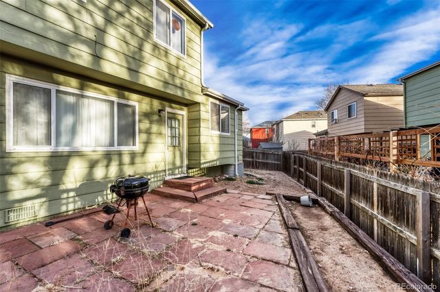 19356 E 40th Place, Denver, CO 80249