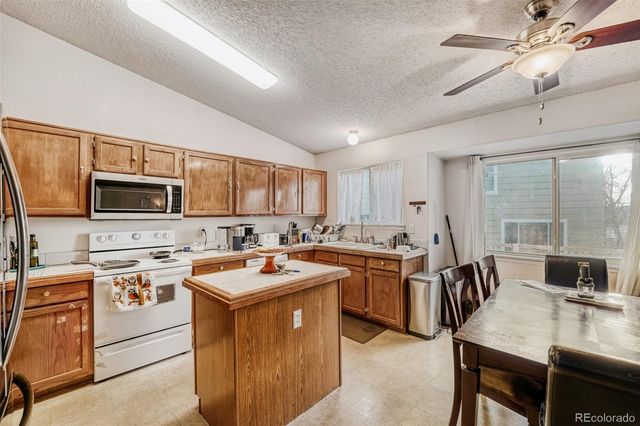 19356 E 40th Place, Denver, CO 80249