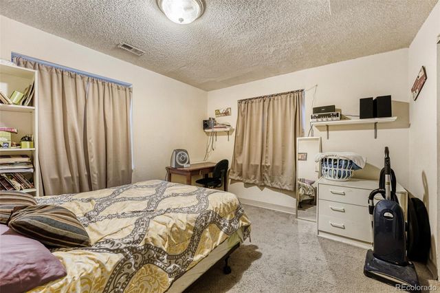 19356 E 40th Place, Denver, CO 80249