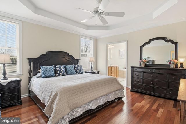 1525 GATEWAY DR, Quakertown, PA 18951