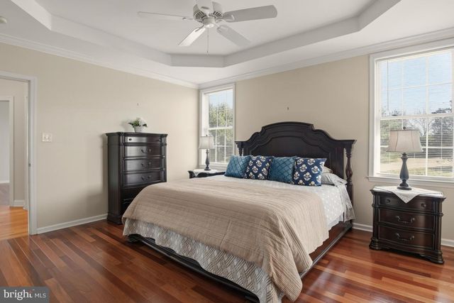 1525 GATEWAY DR, Quakertown, PA 18951