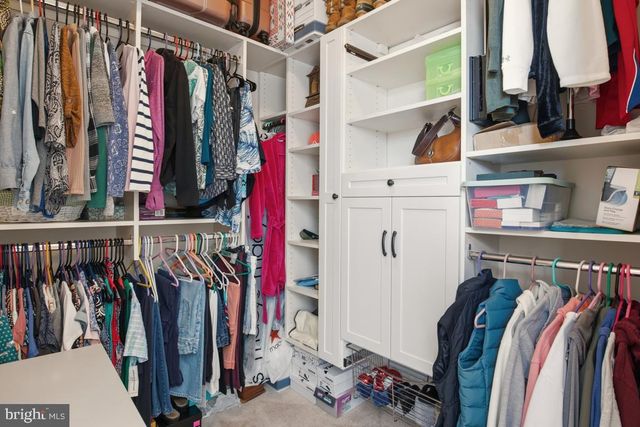 1525 GATEWAY DR, Quakertown, PA 18951