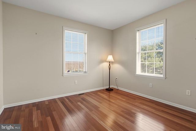 1525 GATEWAY DR, Quakertown, PA 18951