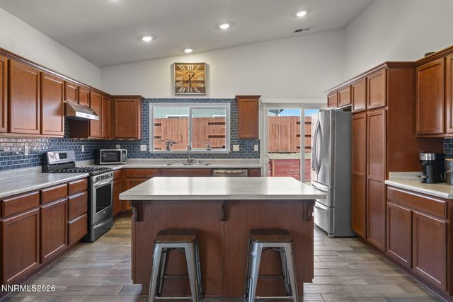 18527 Mountain Ash Court, Reno, NV 89508