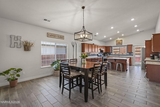 18527 Mountain Ash Court, Reno, NV 89508